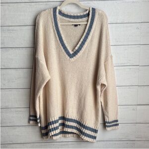 American Eagle V Neck Vintage pull over Sweater